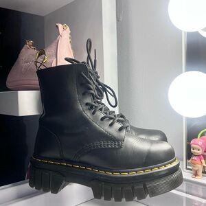 Audrick 8-EyeBoot Dr martens